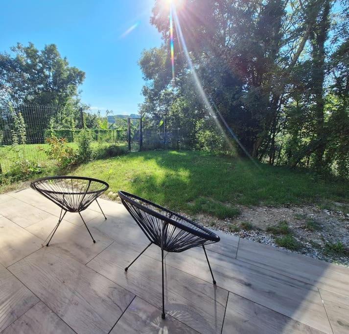 Logement Neuf A 2 Pas Du Lac La Bridoire Экстерьер фото