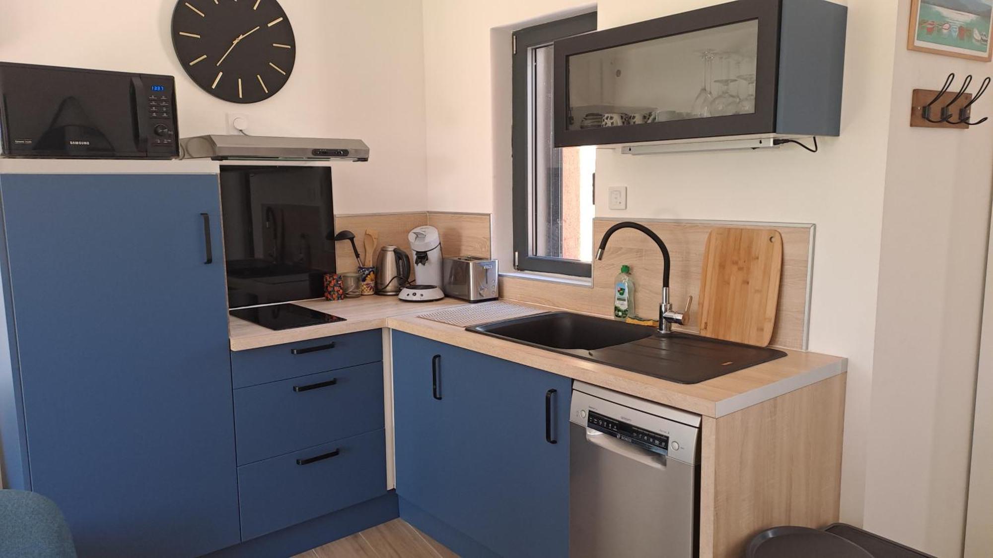 Logement Neuf A 2 Pas Du Lac La Bridoire Экстерьер фото
